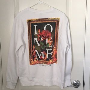 H&M LOVE ME Members CLUB Sweater | Size: Medium